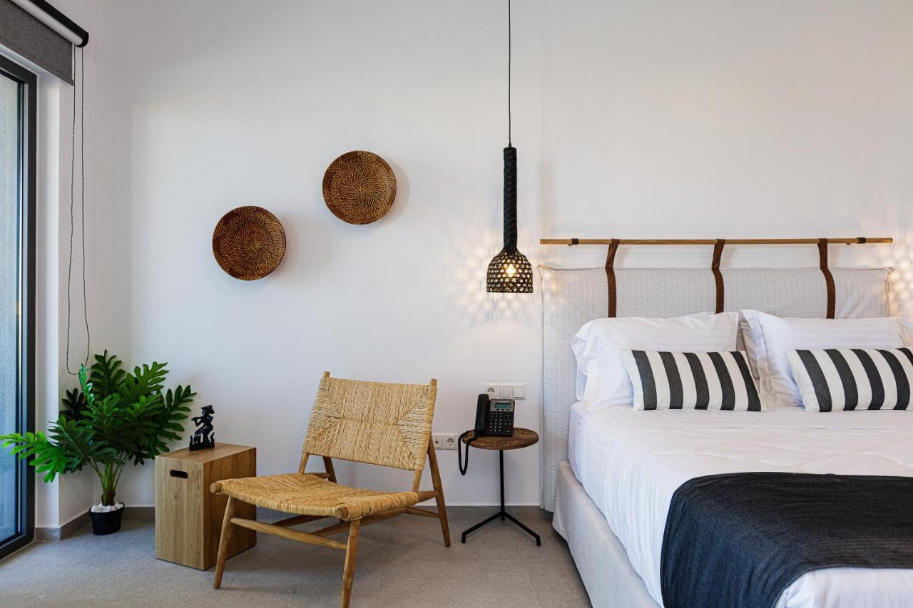 Eleven Boutique Suites Stavromenos Extérieur photo