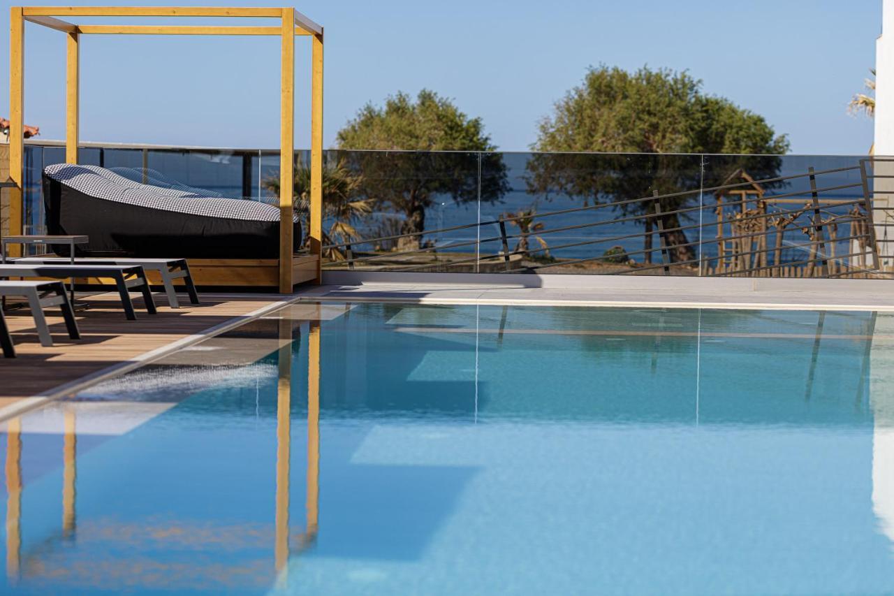 Eleven Boutique Suites Stavromenos Extérieur photo