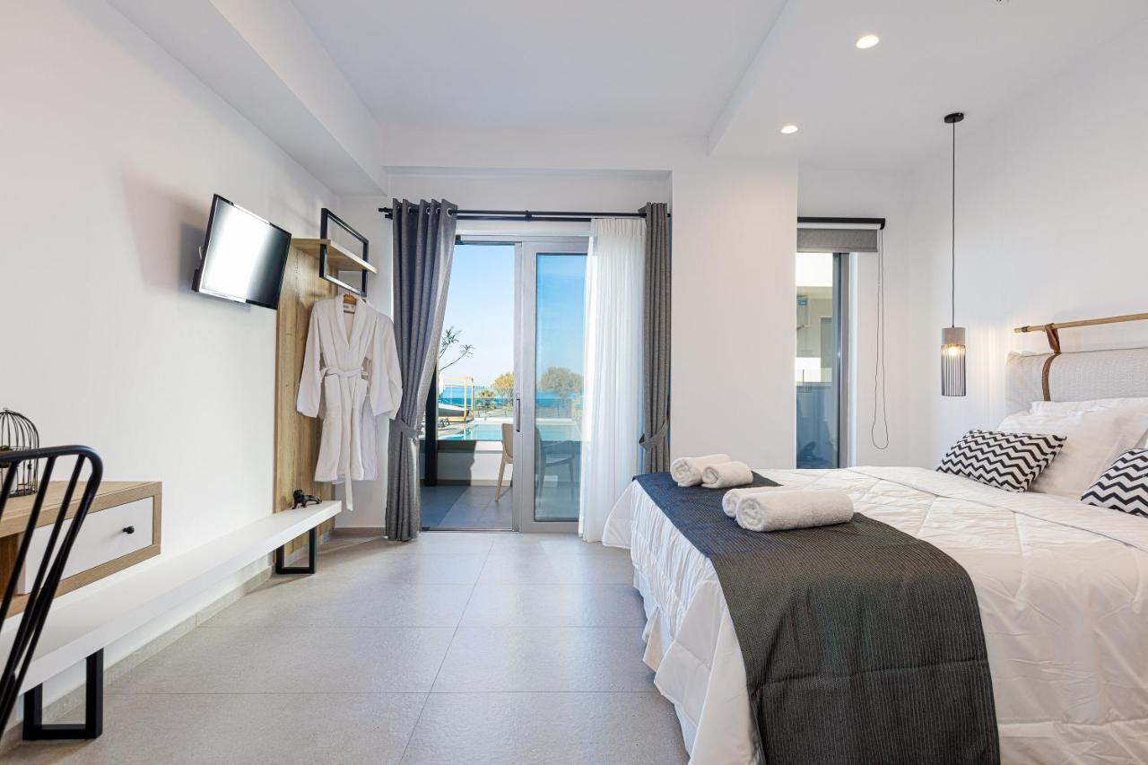 Eleven Boutique Suites Stavromenos Extérieur photo