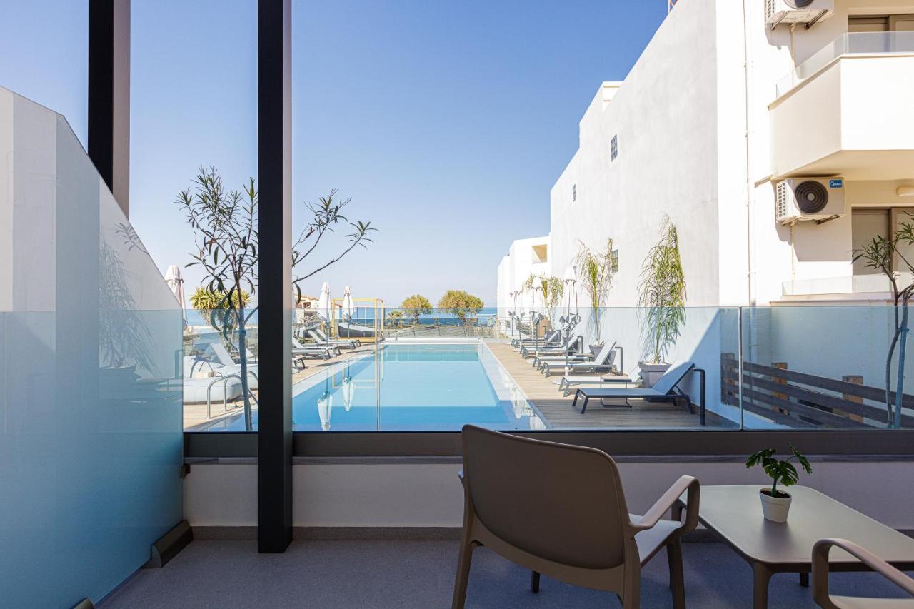 Eleven Boutique Suites Stavromenos Extérieur photo