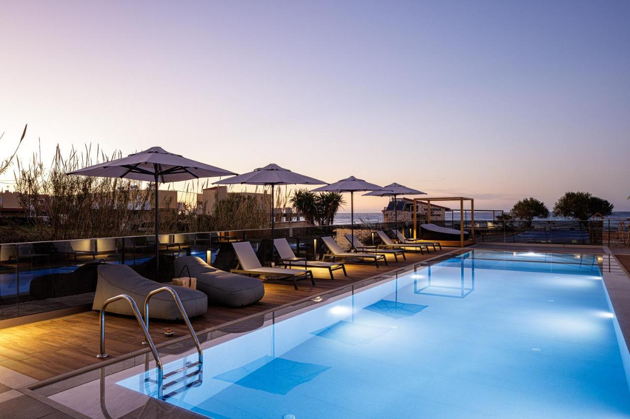 Eleven Boutique Suites Stavromenos Extérieur photo