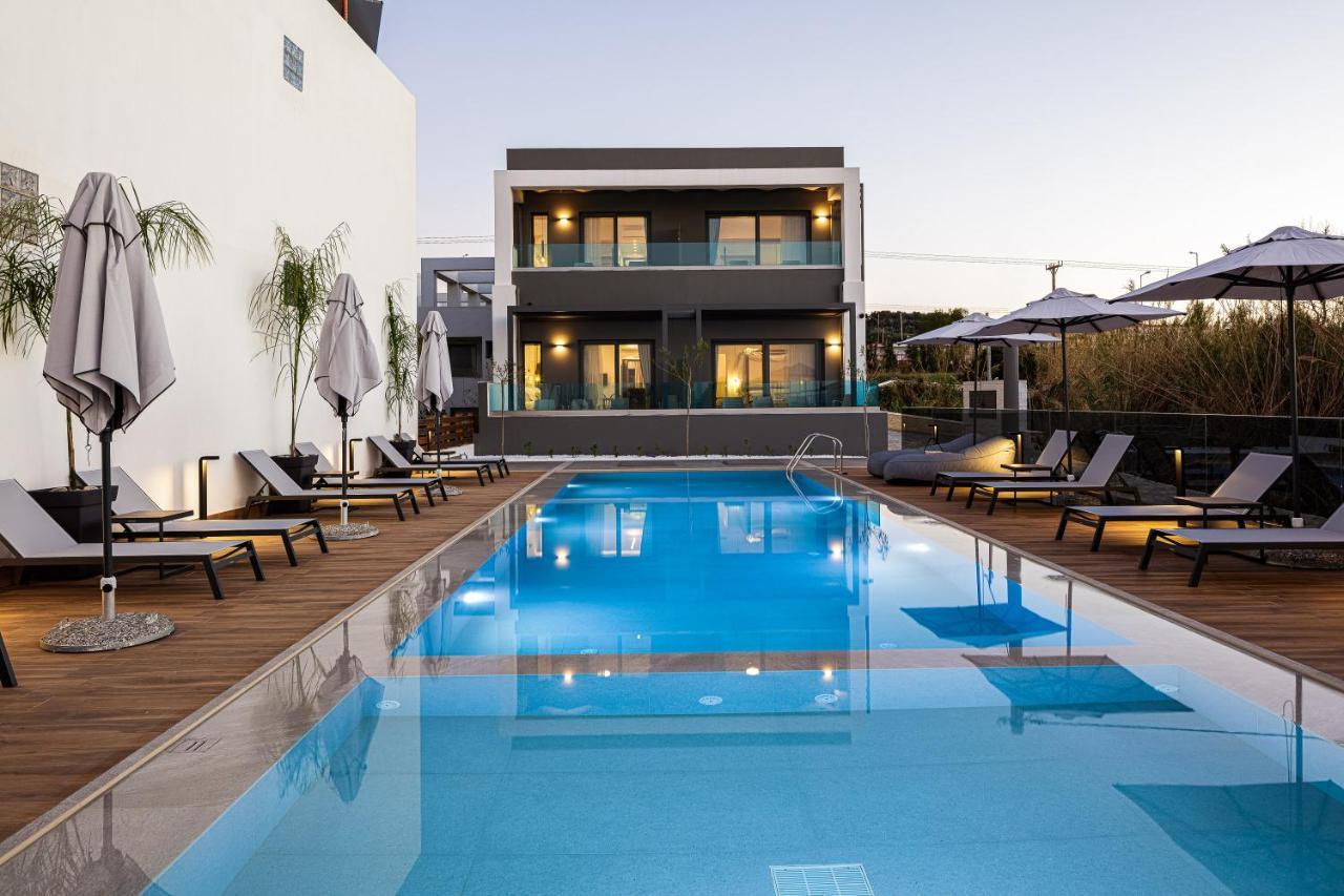 Eleven Boutique Suites Stavromenos Extérieur photo